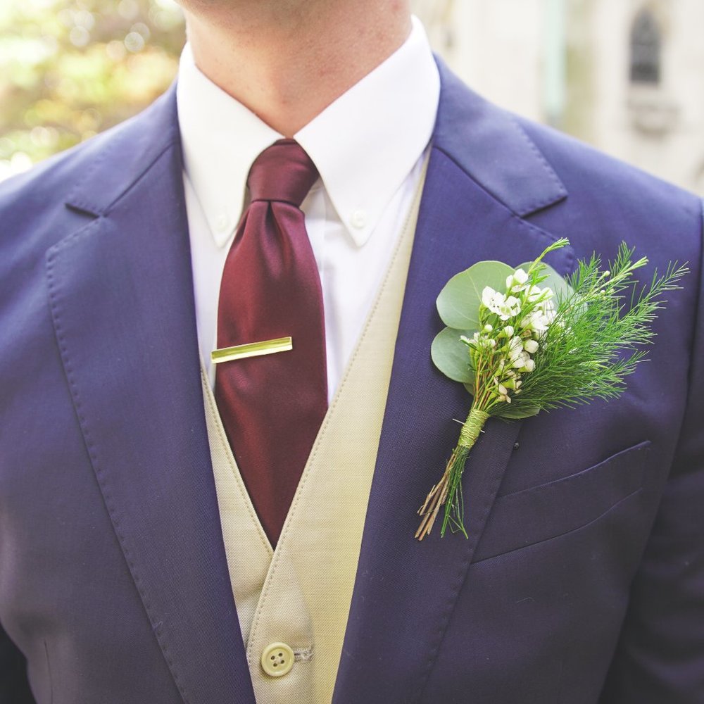 Alfani 100% Silk Burgundy/Wine Slim Necktie